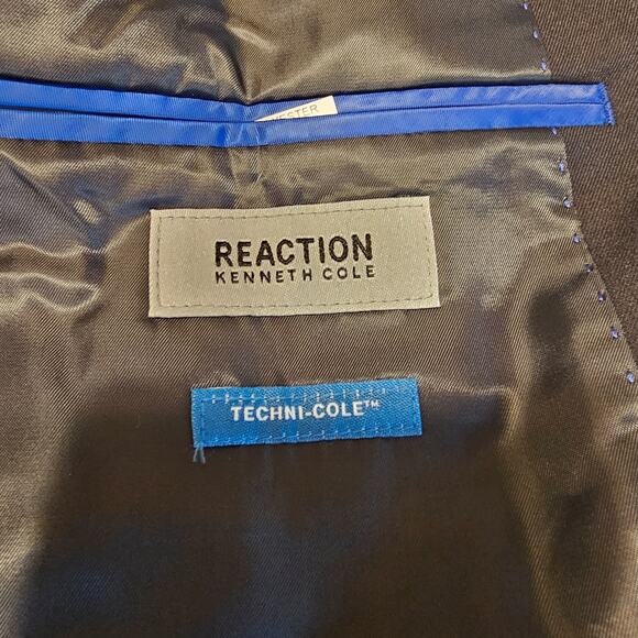 Kenneth Cole Reaction Techni-Cole Flex Suit Jacket Black 38R – NWT Blazer Modern - Picture 3 of 12